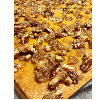 Instagram media by jann_bam - Live from Jess' s kitchen, it's pre-#Thanksgiving night! With edible guest Pecan #Pumpkin #Pie Bars! #foodstagram #instafood #foodporn #eeeeeats #homemade #dessert #wifey